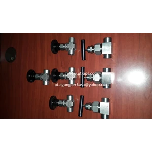SWAGELOK NEEDLE VALVE HIGH PRESSURE 6000 TO 10.000 PSI